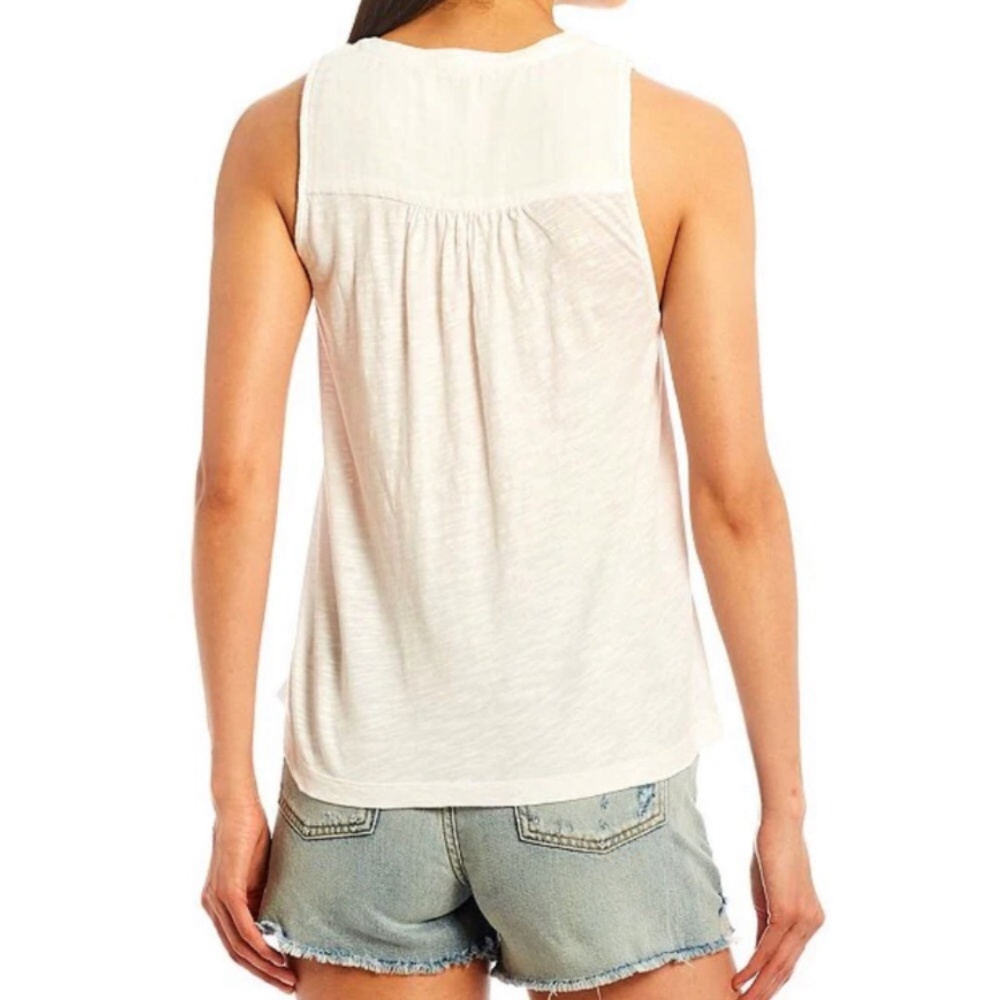 Nwot Splendid White Button Down Split V-Neck Slee… - image 2